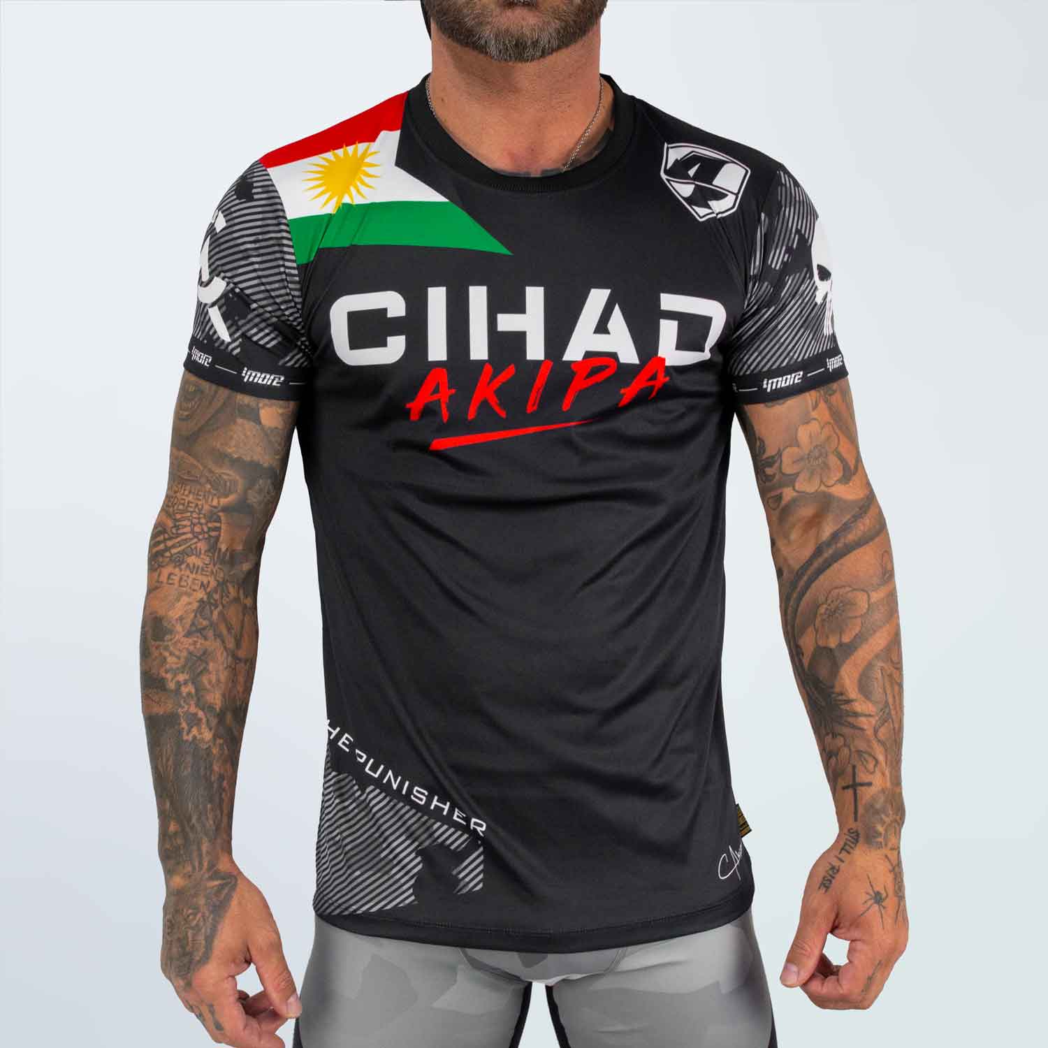 CIHAD AKIPA - T-Shirt schwarz mit Kurdistan-Flagge